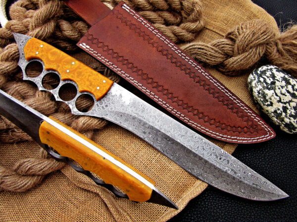 Custom Handmade Damascus Hunting Knife
