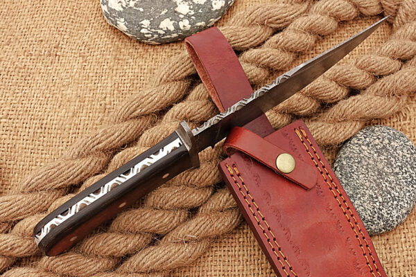 "Elite Damascus Hunting Knife: Precision Craftsmanship for the Ultimate Outdoor Adventure" - Image 5