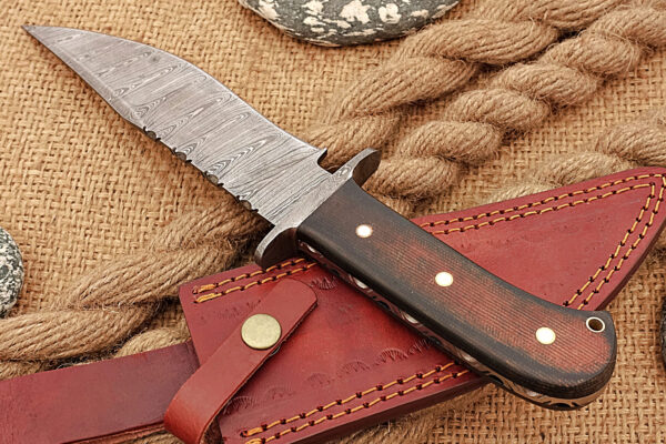 "Elite Damascus Hunting Knife: Precision Craftsmanship for the Ultimate Outdoor Adventure" - Image 6