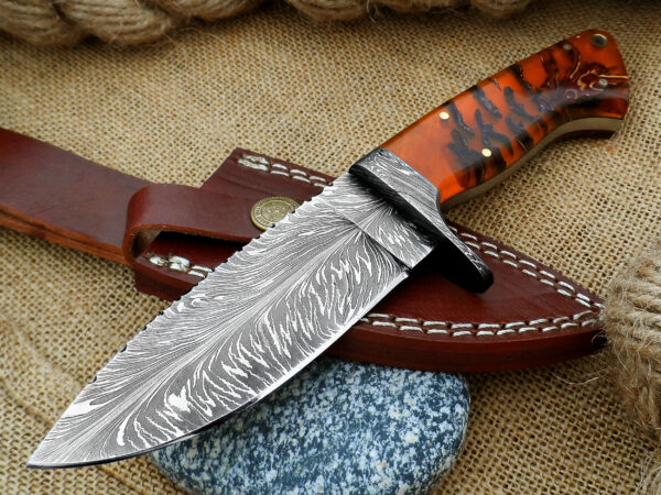 Custom Handmade Damascus Skinner Knife - Image 2