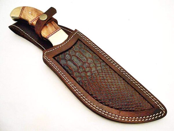 Handmade Forge Damascus |Tracker Knife| |With Olive Wood Handle| - Image 4