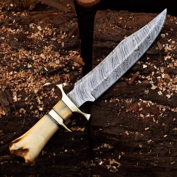 "Premium Damascus Steel Hunting Knife - Handcrafted, Durable, and Razor-Sharp for Ultimate Performance" - Image 4