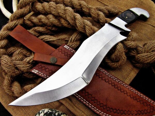 "Precision-Engineered Stainless Steel Hunting Knife – Durability, Sharpness, and Unmatched Performance" - Image 2