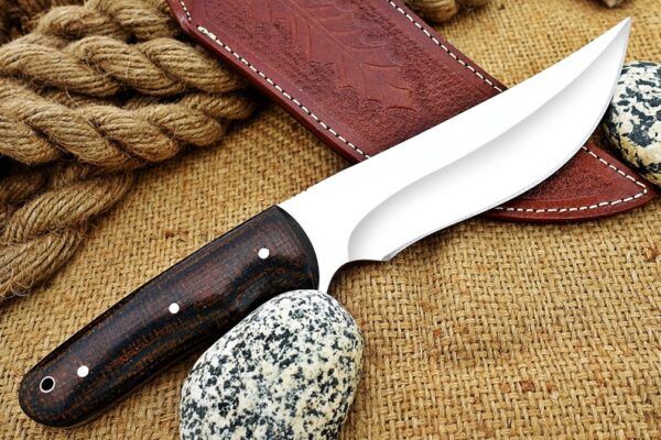 "Handmade Stainless Steel Hunting Knife – Superior Craftsmanship, Precision Edge, and Unmatched Durability for Every Outdoor Adventure" - Image 3
