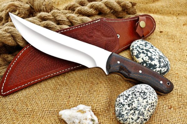 "Handmade Stainless Steel Hunting Knife – Superior Craftsmanship, Precision Edge, and Unmatched Durability for Every Outdoor Adventure" - Image 4