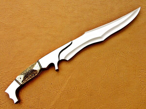 "Handmade Antler Stainless Steel Hunting Knife – Exceptional Craftsmanship, Timeless Design, and Ultimate Performance for the Outdoors" - Image 3