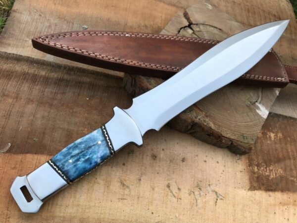 "Elite Edge: Custom Handmade Stainless Steel Dagger Knife with Precision Craftsmanship"