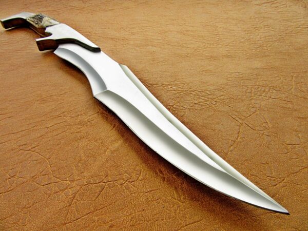 "Handmade Antler Stainless Steel Hunting Knife – Exceptional Craftsmanship, Timeless Design, and Ultimate Performance for the Outdoors" - Image 7