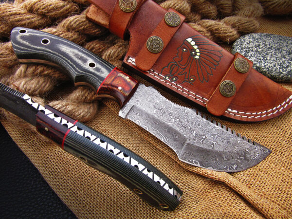 "Crafted for the Outdoors: The Handmade Damascus Steel Tracker Knife with Precision and Durability"
