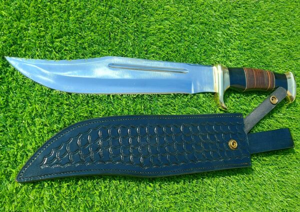 "Crafted for the Outdoors: Custom Hand-Made Stainless Steel Hunting Bowie Knife with Precision Forging and a Rugged, Functional Design" - Image 7