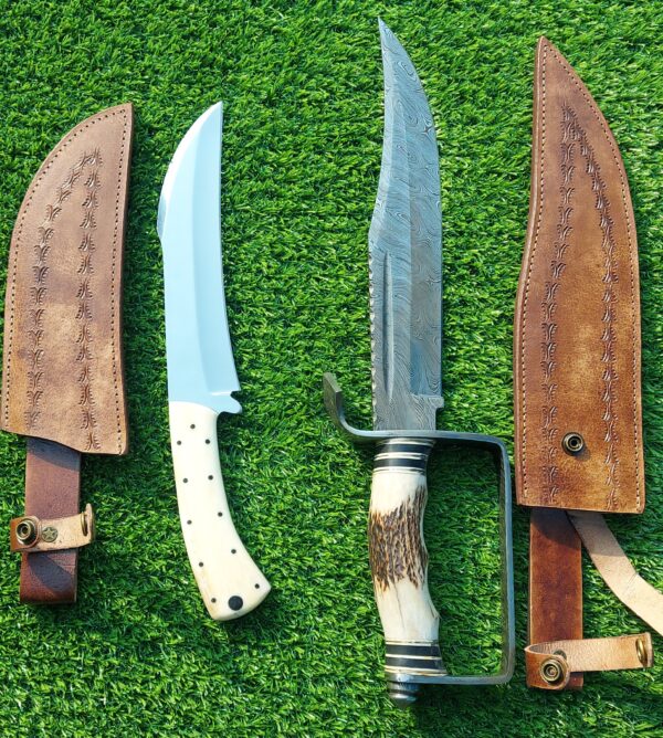 "Ultimate Hunting Knife Pair – One Stainless Steel and One Damascus Blade for Unmatched Versatility and Precision in the Field"