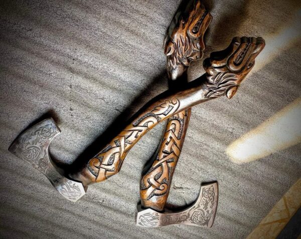 "Handmade Viking Axe – A Bold and Timeless Weapon of Strength and Craftsmanship" - Image 4