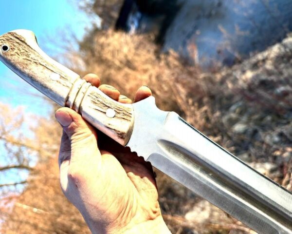 "Custom Handmade Stainless Steel Hunting Knife – Precision Craftsmanship for Unmatched Durability and Performance in the Field" - Image 4