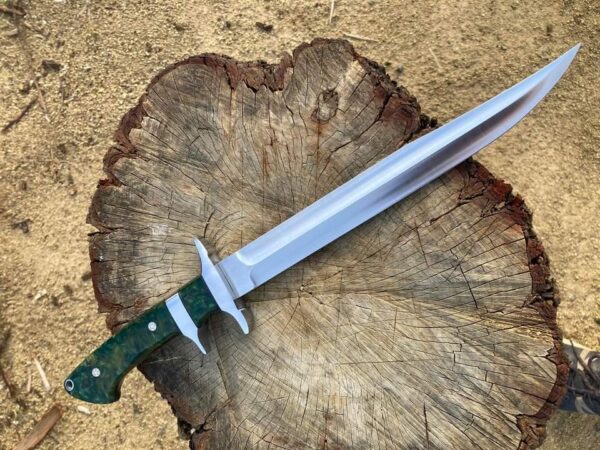 "Exclusive Custom Handmade Full Tang Sub Hilt Fighter Hunting Knife – Unmatched Strength and Performance for the Serious Outdoorsman"