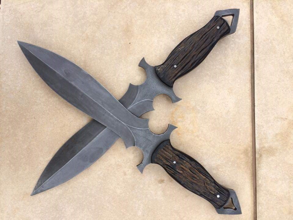 "Custom Handmade Full Tang Dagger Knife with Acid Wash Blade – Precision Crafted for Power, Durability, and a Bold Aesthetic"