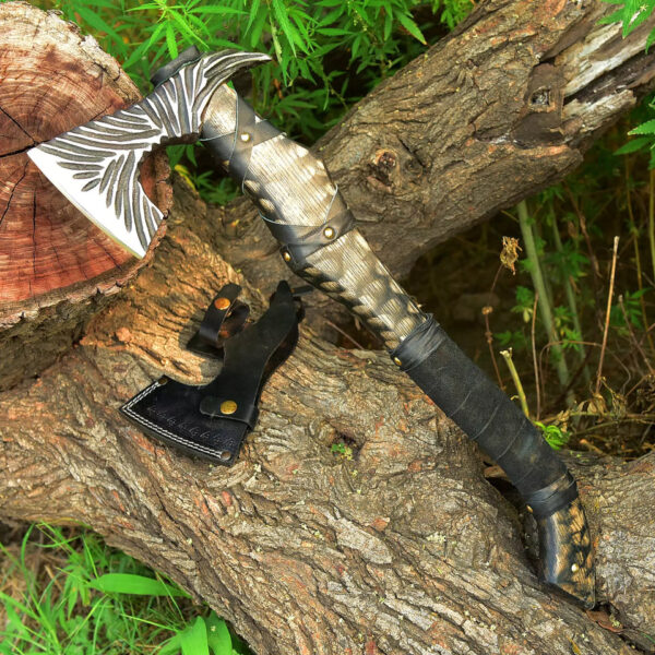 "Warrior's Edge: The Premium Quality Custom Handmade Viking Axe of Legendary Craftsmanship"