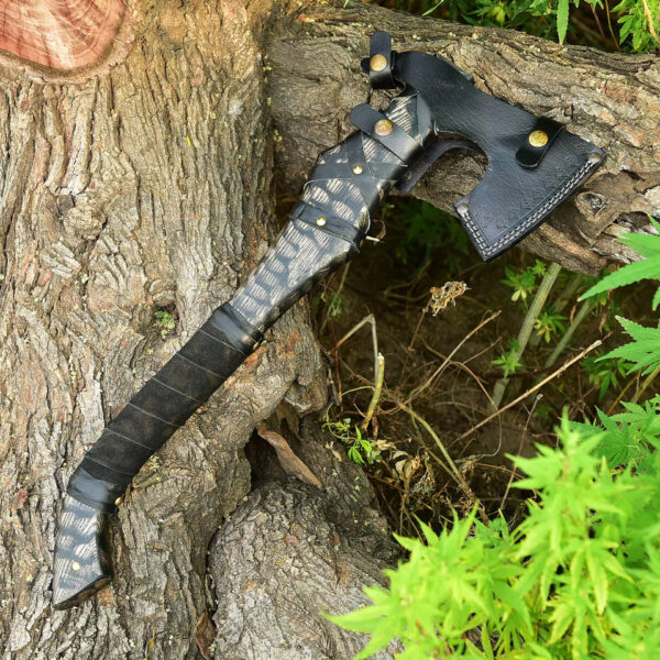"Warrior's Edge: The Premium Quality Custom Handmade Viking Axe of Legendary Craftsmanship" - Image 5