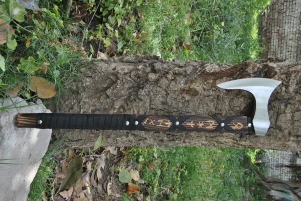 "Custom Handmade Viking Axe with Premium Quality: A Masterpiece of Power and Precision"