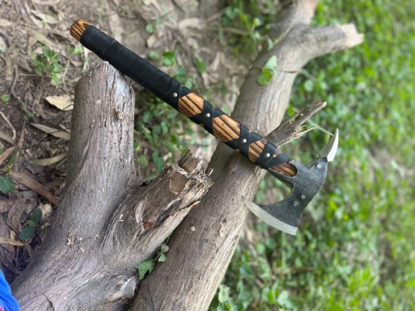 "Custom Handmade Viking Axe with Premium Quality: A Fusion of Strength, Heritage, and Craftsmanship" - Image 4