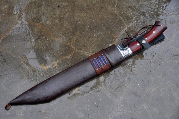 "Crafted for Excellence: Custom Handmade Stainless Seax Knife, the Perfect Gift for Any Occasion" - Image 5
