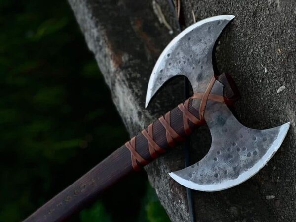 "Handmade Premium Quality Double-Headed Viking Axe: A Masterful Weapon Crafted for Strength, Precision, and Timeless Viking Tradition" - Image 2