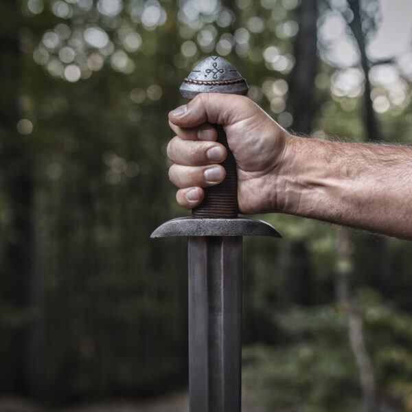 "Masterfully Crafted Custom Handmade Viking Sword – Premium Quality, Perfect for Collectors and Enthusiasts" - Image 2