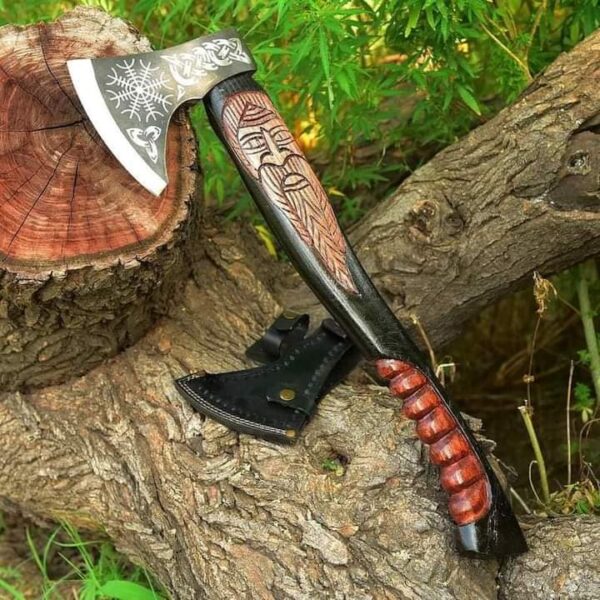 "Handmade Viking Axe in Premium Quality: A Masterpiece of Strength and Craftsmanship"