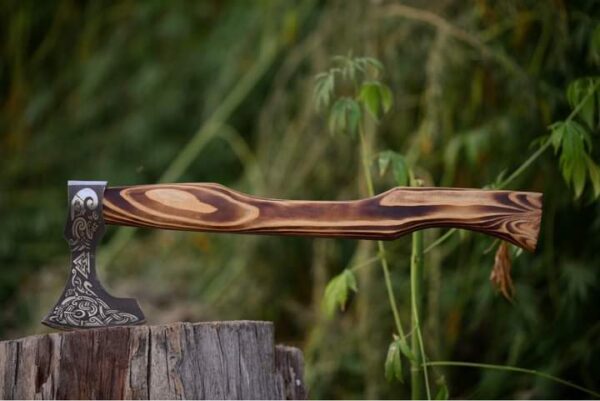 "Handmade Viking Axe in Premium Quality: A Masterpiece of Strength, Durability, and Craftsmanship" - Image 4