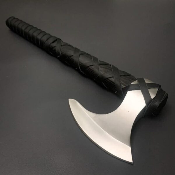 "Forged in Legend: The Craftsmanship of the Handmade Ragnar Viking Axe"