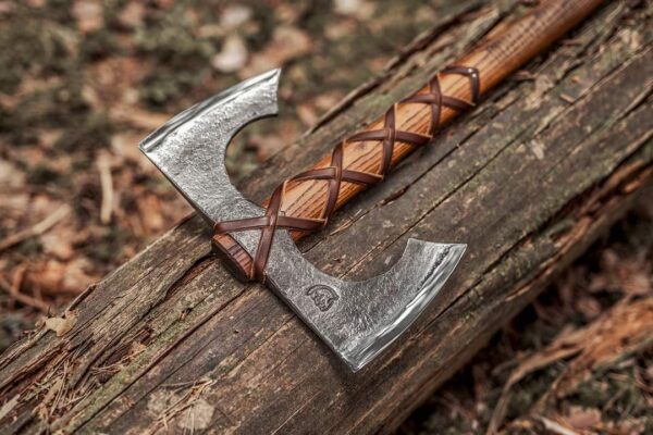 "Dual Power: The Custom Handmade Double-Head Viking Axe in Premium Quality for Superior Strength, Precision, and Legendary Craftsmanship" - Image 2