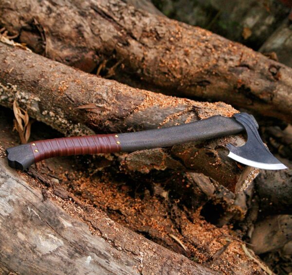 "Superior Craftsmanship: The Custom Handmade Axe in Premium Quality for Unmatched Strength, Precision, and Enduring Performance"