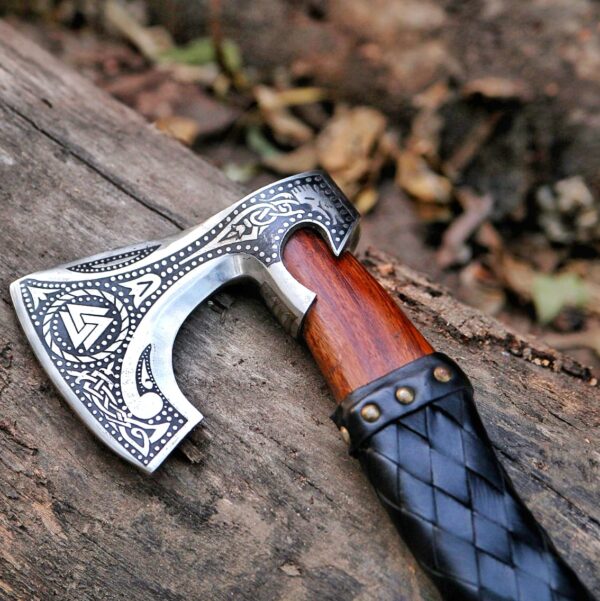 "Precision and Craftsmanship Unleashed: The Custom Handmade Axe in Premium Quality for Lasting Durability and Exceptional Performance" - Image 2