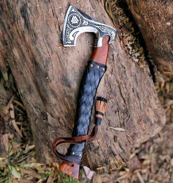 "Precision and Craftsmanship Unleashed: The Custom Handmade Axe in Premium Quality for Lasting Durability and Exceptional Performance" - Image 4