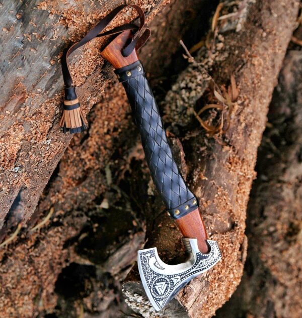 "Precision and Craftsmanship Unleashed: The Custom Handmade Axe in Premium Quality for Lasting Durability and Exceptional Performance" - Image 6