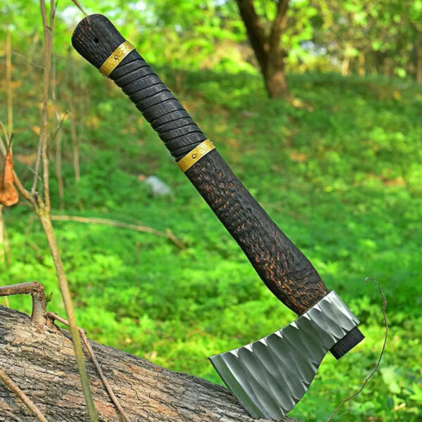 "Handmade Hand-forged Axe – Perfect for Camping and Wood Splitting" - Image 5