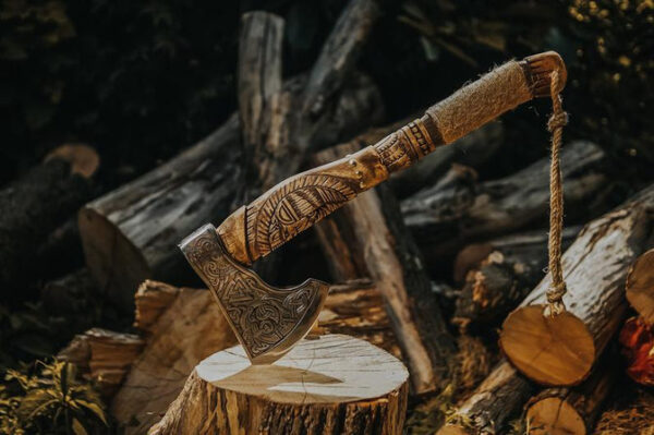 "Viking Legacy Revived: The Custom Handmade Viking Axe in Premium Quality for Ultimate Strength, Precision, and Timeless Craftsmanship" - Image 2