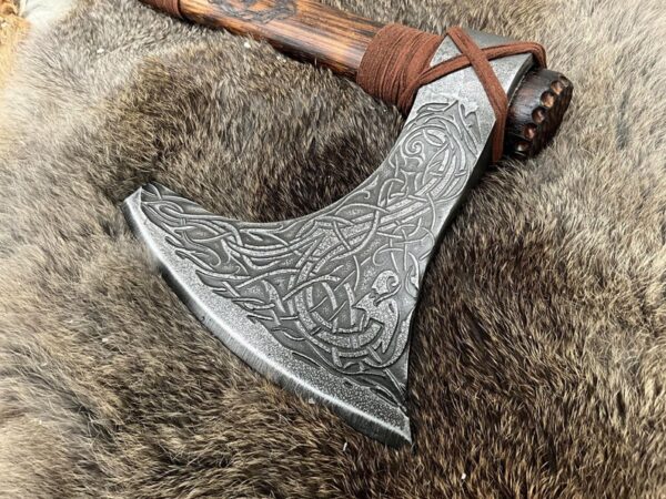 "Exquisite Craftsmanship: The Custom Handmade Hand-forged Axe in Premium Quality for Ultimate Strength and Precision" - Image 7